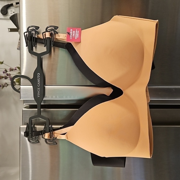 💕VINCE CAMUTO💕 Wire Free Bra & T-Shirt Bra (2 Pack) ~ Black & Nude 34C NWT - Picture 1 of 9